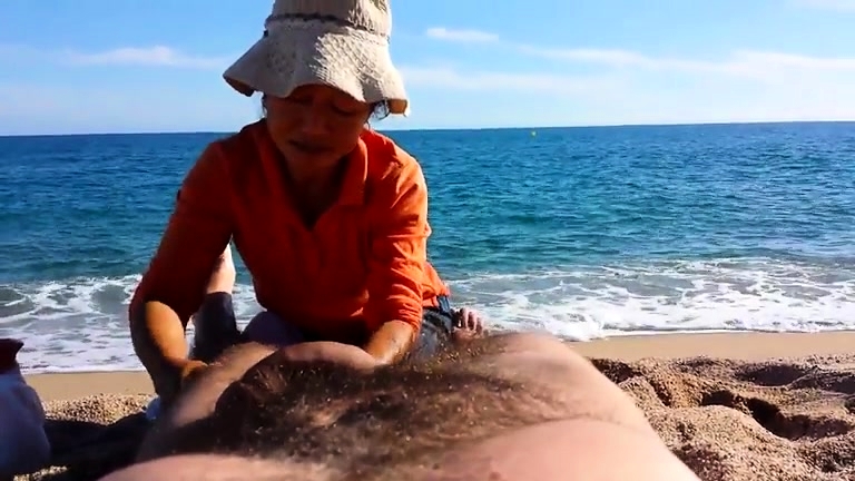 Sexy Asian Lady Delivers A Fabulous Massage On The Beach Video at Porn Lib